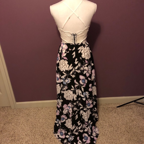 Black floral dress - Picture 3 of 6